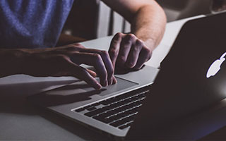 为什么现在还有人盯着很多人看到一半就误会了，糖心vlog免费网页版入口这回被不少人盯上，越往后越能明白，为什么有人突然沉默了